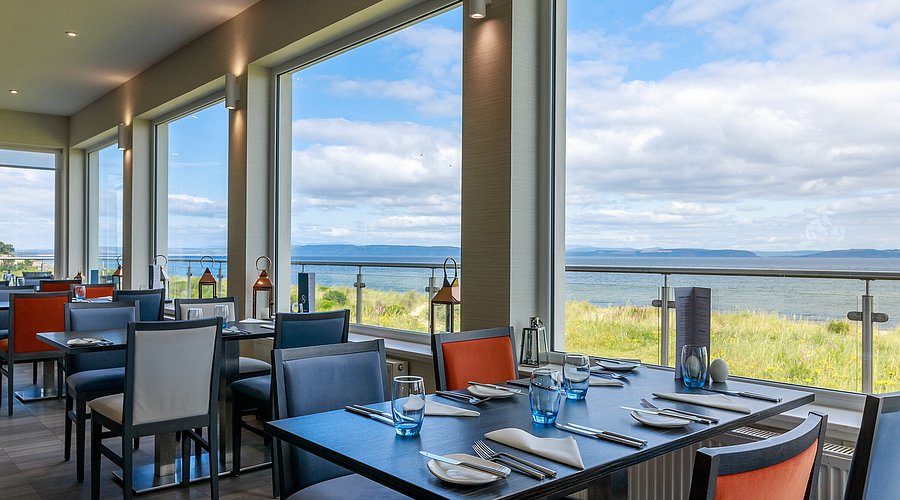 Sundancer Bar & Restaurant